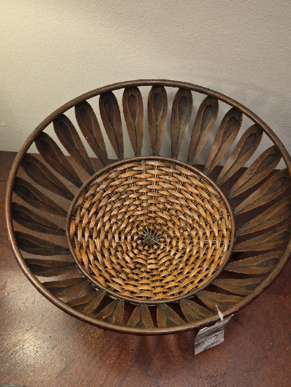 Hand Made In Vietnam  Brown Woven‎ Metal Decorative Bowl Basket